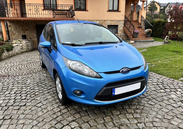 Ford Fiesta cena 21900 przebieg: 89000, rok produkcji 2011 z Ruciane-Nida małe 67